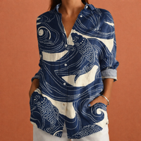 Bedruckte Damenbluse mit klassischem Kragen und Knopfverschluss | Yvonne – Marine