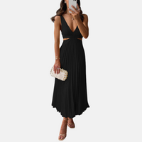 Maxikleid für Damen - Plissee-Kleid mit V-Ausschnitt für Sommer – Schwarz