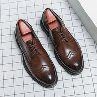 Griffin | Runde Zehenbox Hochglanz Elegante Schuhe – Braun