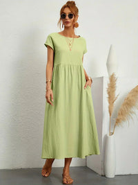 Cintia – Lässiges Midi Kleid – Hellgrün