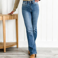 Roswitha | Hochgeschnittene Gerade Jeans – Mittleres Blau