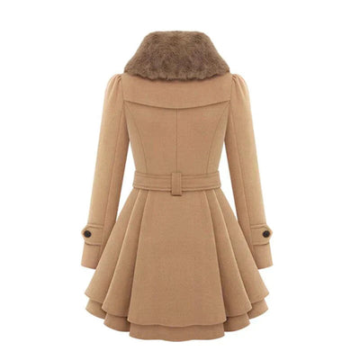 Yin | Schicker Trenchcoat mit veganem Pelz