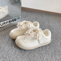 Damen Sportliche Sneakers mit verspielten Rüschen – Creme