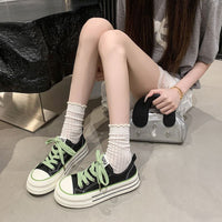 Damen Sportliche Plateausneaker mit atmungsaktivem Canvas-Obermaterial – Schwarzgrün