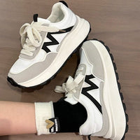 Damen Sportliche Sneaker mit komfortabler Dämpfung und modernem Design – Schwarz