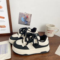 Damen Sportliche Chunky Sneakers mit herausragender Dämpfung und atmungsaktiver Oberflächenstruktur – Schwarz