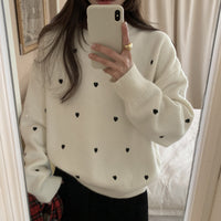 CARMELLE - Charmanter Pullover mit Winterherz – Weiß