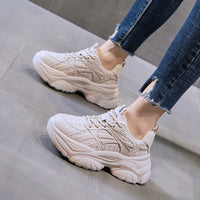 Damen Chunky Sneakers mit atmungsaktiver Mesh-Konstruktion und robustem Sohlenprofil – Cremeweiß
