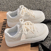 Damen Sportliche Sneakers mit polsternder Sohle und klassischem Design – Weiß