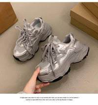 Damen Sportliche Chunky Sneakers mit atmungsaktiven Mesh-Einsätzen und dämpfender Sohle – Silber