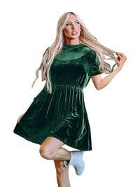 Heidi Mode | Einfarbiges Samtkleid – dunkelgrün