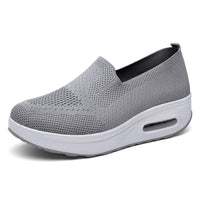 Damen Modische Slip-On Sneakers mit luftdurchlässigem Strickmaterial – Grau