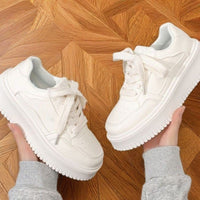 Damen Modische Sneakers mit dicker Sohle und atmungsaktiver Oberflächenstruktur – Weiß
