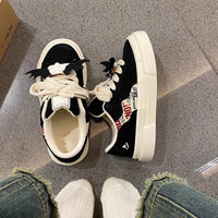 Damen Sneaker mit verspieltem Tiermotiv und dämpfender Sohle – Schwarz