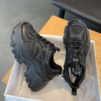 Damen Sportliche Sneaker mit atmungsaktiver Mesh-Oberfläche – Schwarz
