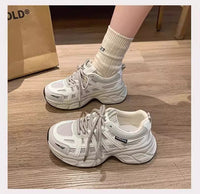 Damen Sportliche Sneakers mit atmungsaktivem Mesh-Obermaterial und gepolsterter Sohle – Cremeweiß