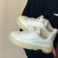 Damen Sportliche Sneaker mit atmungsaktivem Obermaterial und dämpfender Sohle – Cremeweiß