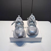 Damen Sportliche Lauf-Sneaker mit atmungsaktivem Obermaterial und komfortabler Dämpfung – Silber