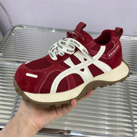 Damen Sportliche Plateau-Sneaker mit atmungsaktiver Mesh-Oberfläche und dämpfender Sohle – Rot