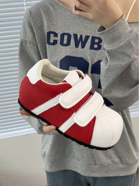 Damen Sportliche Sneaker mit verstellbarem Klettverschluss und gepolsterter Innensohle – Rot