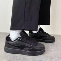 Damen Sportliche Sneakers mit strukturiertem Obermaterial und rutschfester Sohle – Schwarz