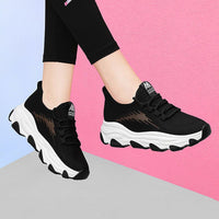 Damen Sportliche Flex-Sneakers mit atmungsaktivem Obermaterial und dämpfender Sohle – Schwarz