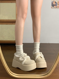 Damen Plattform-Schuhe mit kuscheligem Innenfutter und modischem Schnallen-Design – Cremeweiß