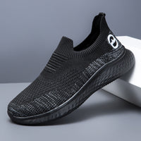 Damen Bequeme Slip-On Sneakers mit atmungsaktivem Strickmaterial und rutschfester Sohle – Schwarz
