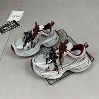 Damen Komfortable Sport Sneakers mit atmungsaktiver Membran und dämpfender Sohle – Rot