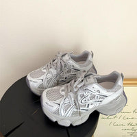 Damen Sportliche Casual Sneakers mit atmungsaktivem Obermaterial und dämpfender Sohle – Grau
