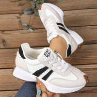 Damen Sportliche Sneakers mit rutschfester Sohle und atmungsaktivem Obermaterial – Weiß