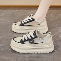Damen Sneaker mit dicker Profilsohle und atmungsaktivem Obermaterial – Schwarz