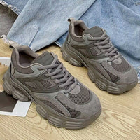 Damen Sportliche Chunky Sneakers mit atmungsaktiver Struktur und robustem Profil – Grau