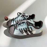 Damen Sportliche Sneakers mit robustem Gummiprofil und atmungsaktiver Oberflächenstruktur – Blaubraun