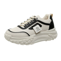 Damen Sportliche Trend Sneakers mit dickem Sohlenprofil und atmungsaktiver Oberfläche – Schwarz