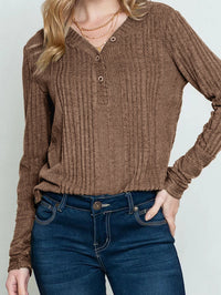 LÄSSIGER PULLOVER | EINFACHER STIL – Braun