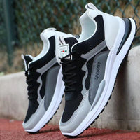 Damen Sportliche und atmungsaktive Sneakers – Schwarz