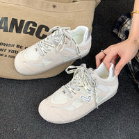 Damen Sportliche Sneakers mit atmungsaktivem Mesh-Obermaterial und rutschfester Sohle – Cremeweiß