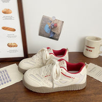 Damen Sneakers mit innovativer Schnürtechnologie und atmungsaktiver Oberflächenstruktur – Cremeweiß