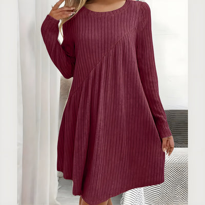 Vina - Bequemes Strickkleid