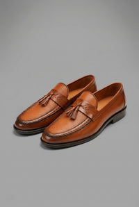 Orthopädische Herren Slipper mit Geflochtenem Design und Quasten – Klassische Loafer mit Arch Support – Braun