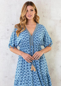 Ella - Bequemes, locker sitzendes Midi-Kleid – Blau