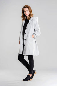 Wasserfeste Damen-Regenjacke mit Kapuze | Warm & Winddicht | Übergroße Passform – Grau