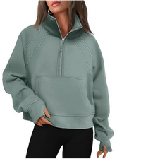 Damen - Bequemer Pullover mit Tasche – Hellgrün