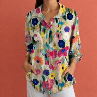 Bedruckte Damenbluse mit klassischem Kragen und Knopfverschluss | Yvonne – Regenbogen