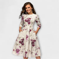 Retrozo - Elegantes knielanges Kleid – Weiß