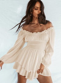 Ria | Elegantes Off Shoulder Kleid mit Ärmeln – Beige