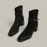 Kaviya – Wildleder Stiefelette – Schwarz