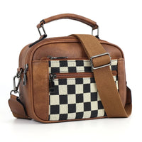 CHESSMATE Schultertasche | Moderner, Kompakter Style mit Schachbrettmuster – Braun
