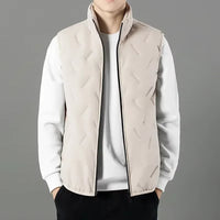 Herrenweste Oslo™ mit Sherpa-Futter und Modernem Schnitt / Das Must-Have für Männer, die den Tag mit Selbstbewusstsein Angehen! – Khaki